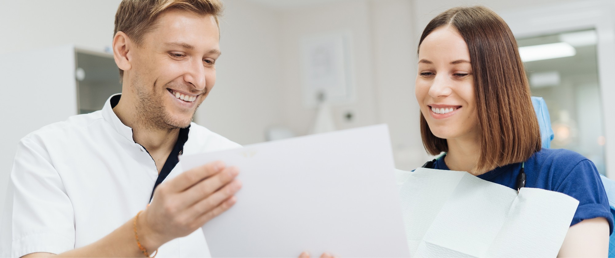 doctor discussing with a patient